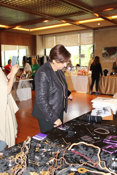Le Bazar annuel de St Vincent de Paul Cornet Chehwan